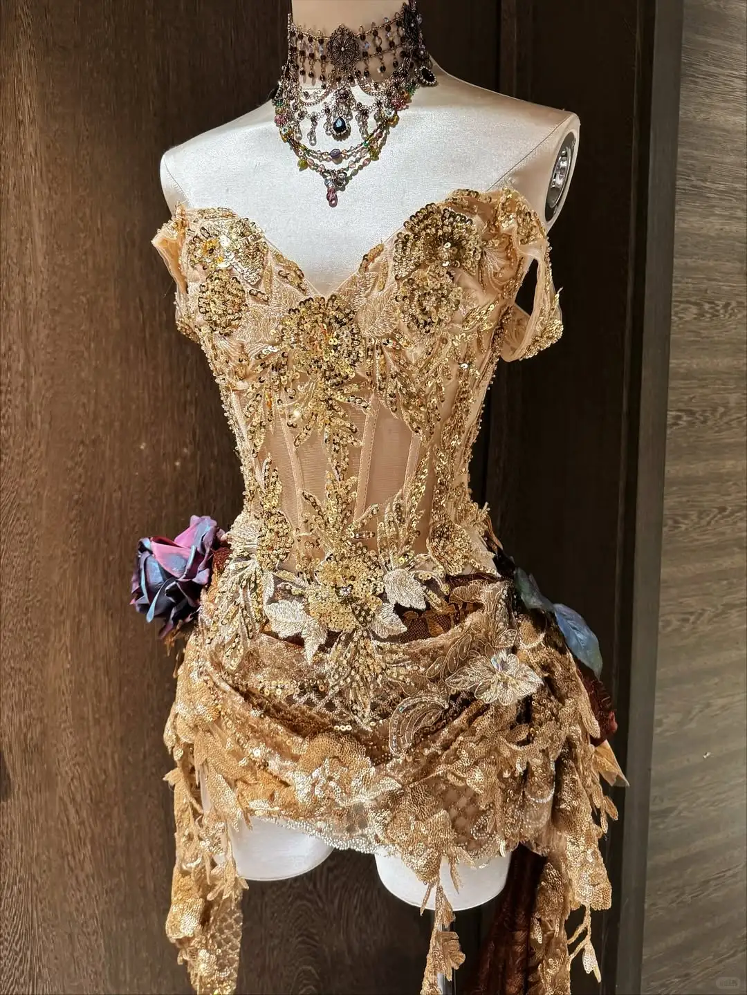 Golden A Line Straps Exquisite Sequin Short Homecoming Dress DP4582
