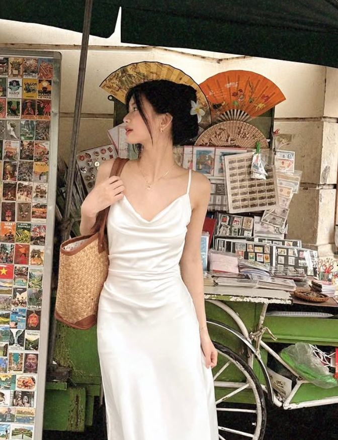 Simple White Sheath Spaghetti Strap Satin Prom Dress 16th Birthday Dress DP3976
