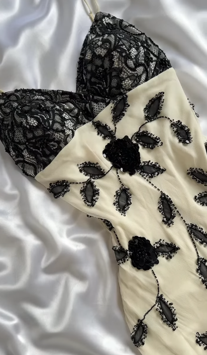 Vintage A Line Straps Black Beaded Ivory Chiffon Homecoming Dress Outfits DP5131