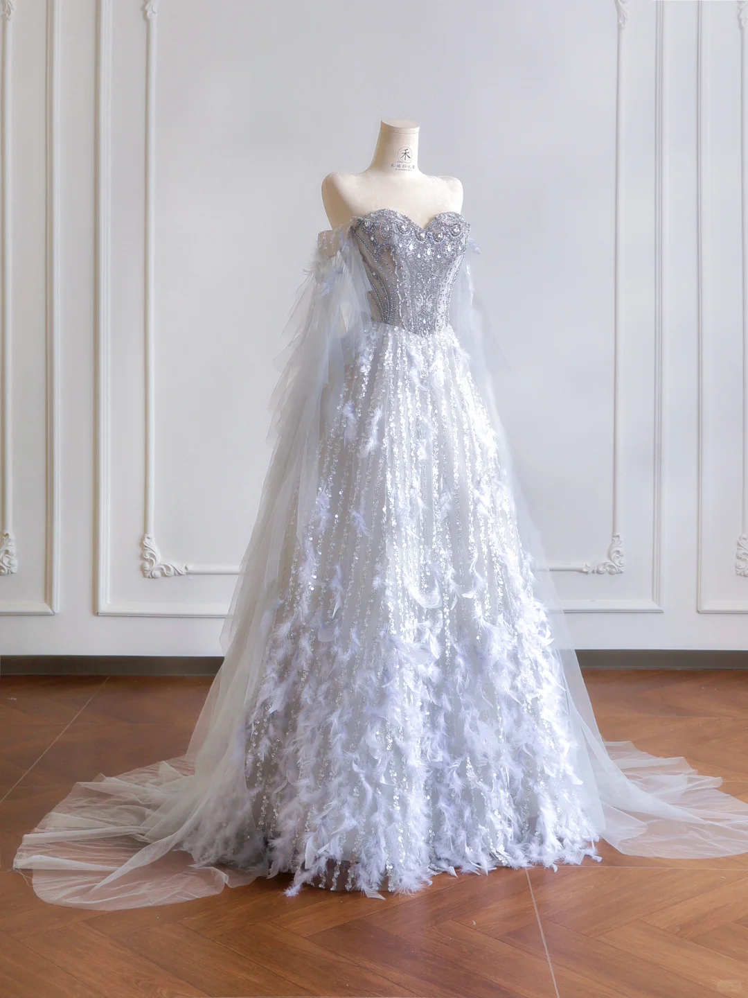 Grey A Line Sweetheart Neck Beaded Sequin Feather Tulle Long Prom Dresses DP4184