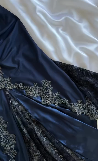 Vintage Navy Blue Mermaid Straps Appliques Lace Satin Prom Dress DP5071