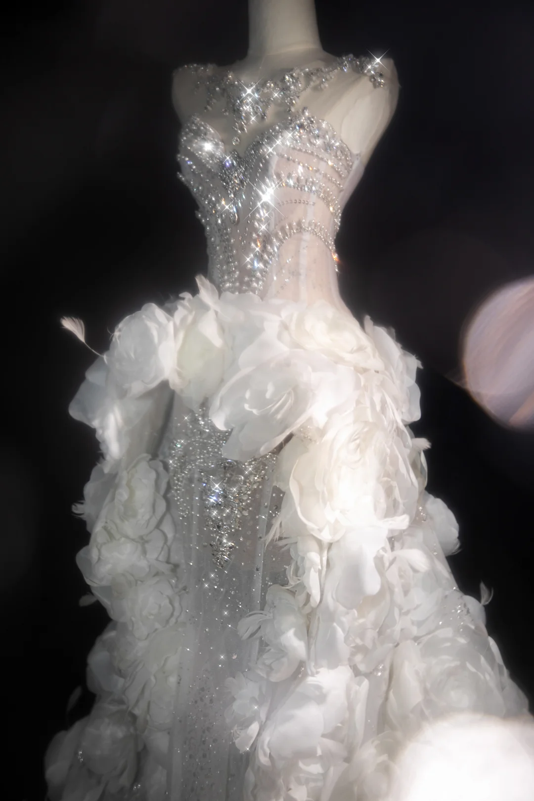 Exquisite White 3D Floral Beaded Feather Tulle Prom Dress Evening Dress Party Dress DP2965