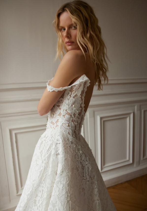 Princess Ball Gown Straps White Mini Pearls Lace Long Train Wedding Dress DP5831