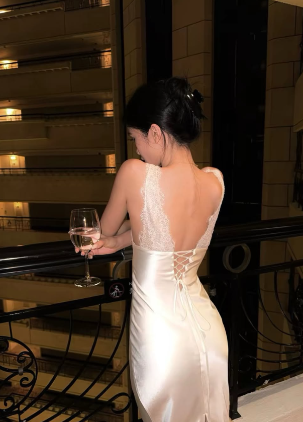 White Sheath V Neck Lace Satin Long Prom Dress Evening Dress DP7959