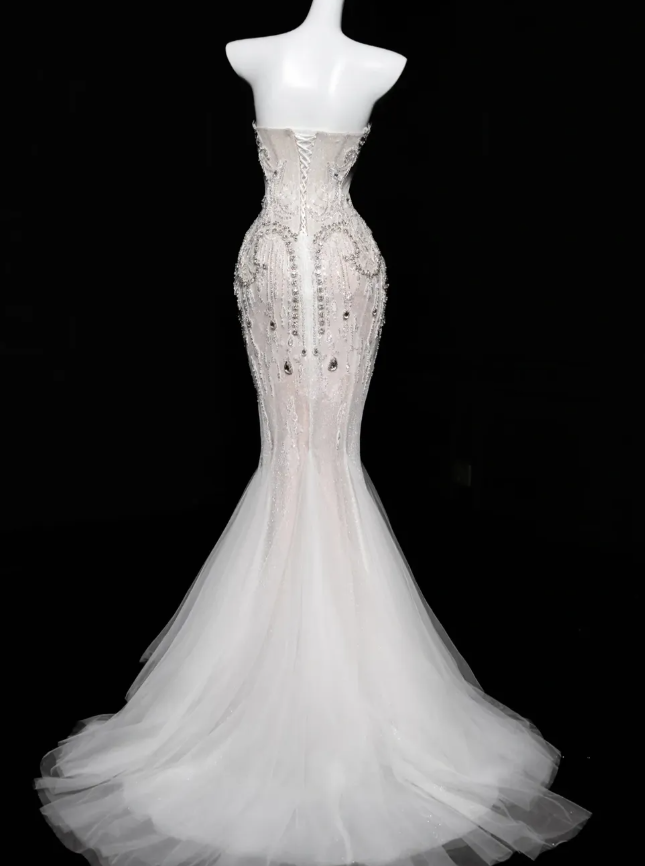 Charming Mermaid Strapless Rhinestone White Tulle Long Prom Dress DP2751