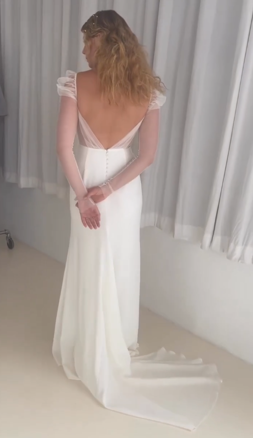 Classy Mermaid Long Sleeve Tulle Satin Long Wedding Dress with Slit DP4307