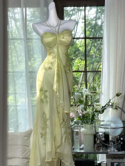 Sexy Halter Mermaid Beaded Long Prom Party Dress Evening Gown DP714