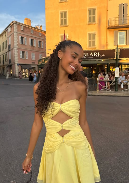 Sweety Yellow A Line Sweetheart Neck Chiffon Short Homecoming Dress Outfits DP4630