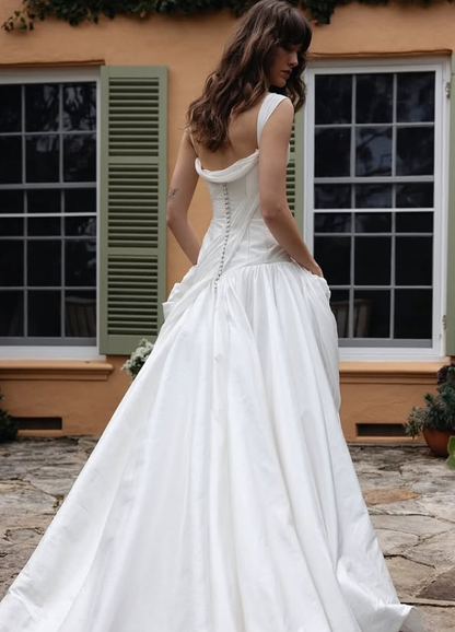 Unique Ball Gown Spaghetti Strap White Chiffon Satin Long Wedding Dress DP4328