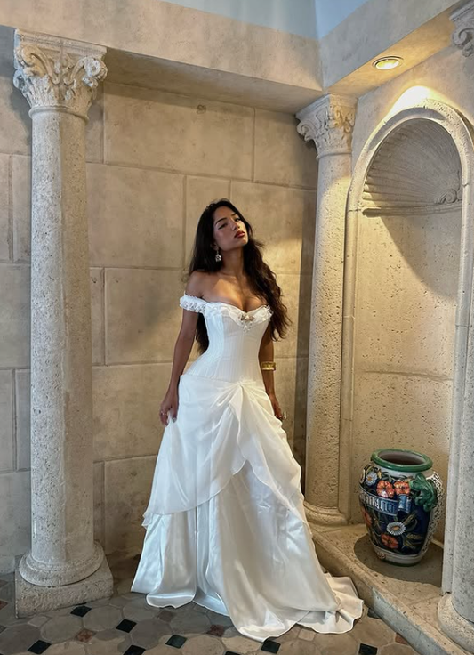 Vintage Ball Gown Off the Shoulder Chiffon Satin Prom Dress Wedding Dress DP3995