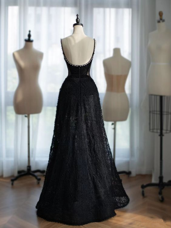 Luxurious Black Foral Beaded Velvet Lace Evening Dress Formal Long Prom Dress DP742