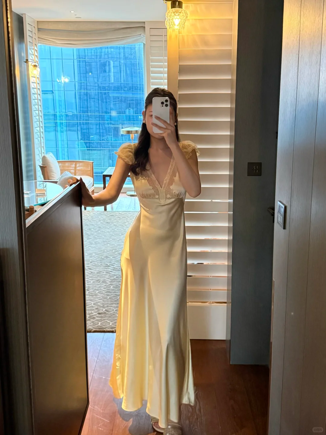 Classic Simple Light Yellow Lace Satin Prom Dress Evening Dress DP5171