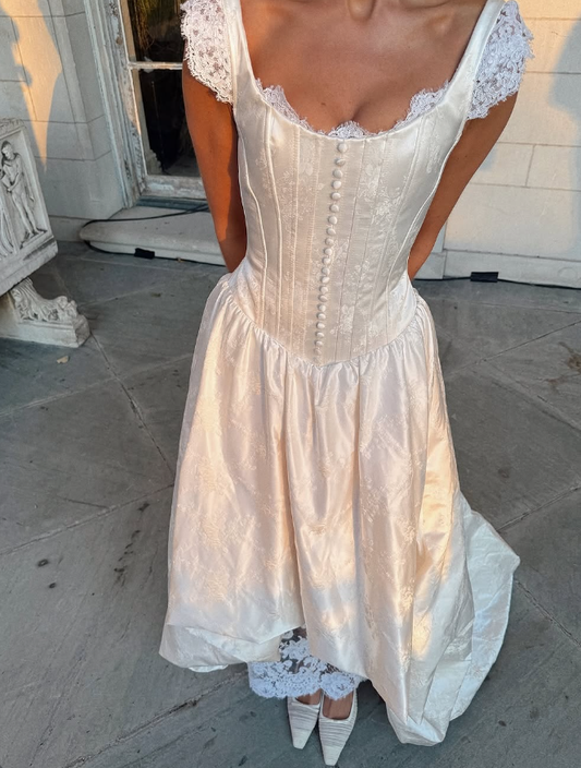 Vintage Classic A Line Straps Ivory Lace Satin Wedding Dress DP5220