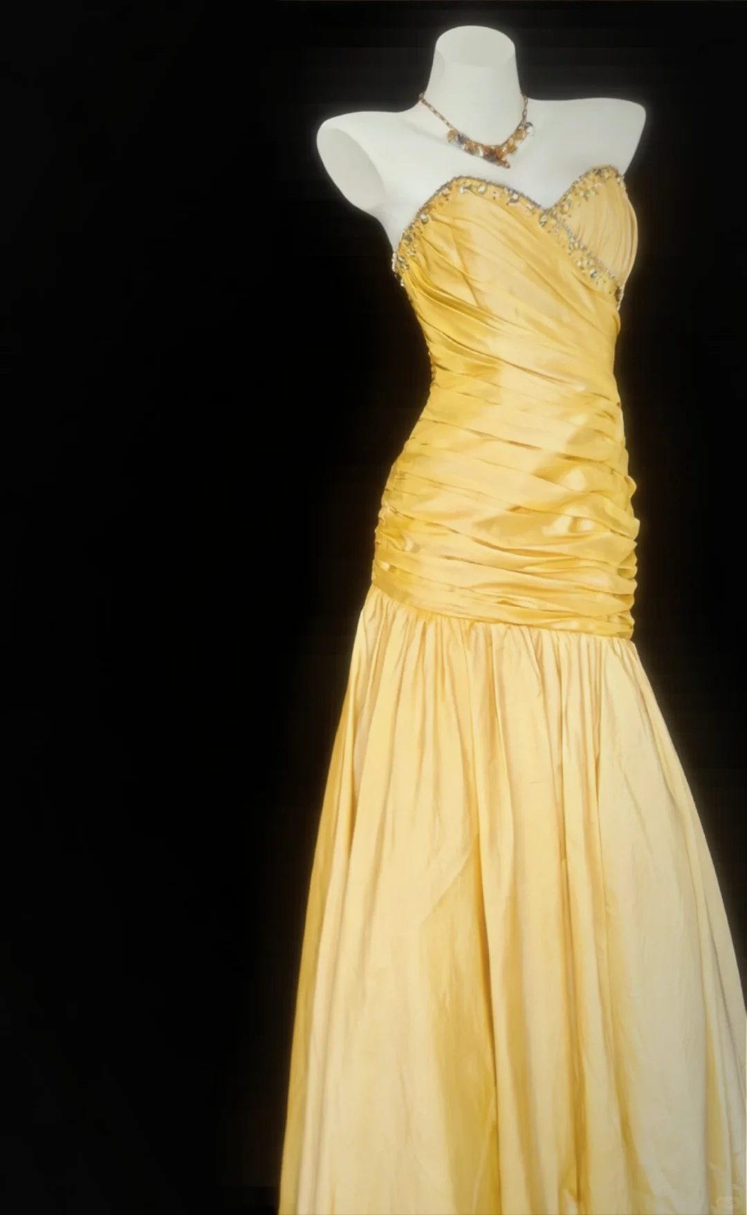 Yellow Mermaid Sweetheart Neck Beaded Satin Long Prom Dress DP4714