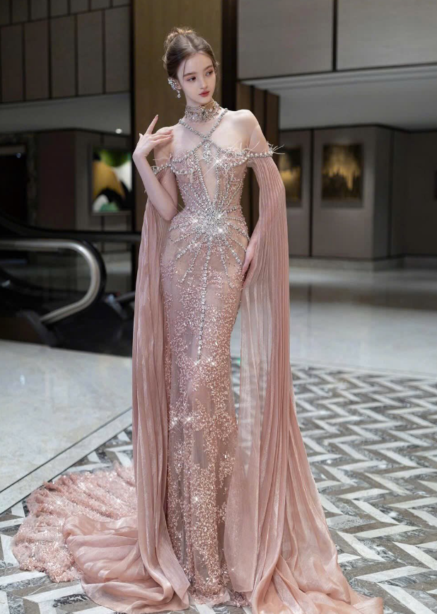 Unique Exquisite Rhinestone Mermaid Straps Sequin Tulle Long Prom Dress DP4635
