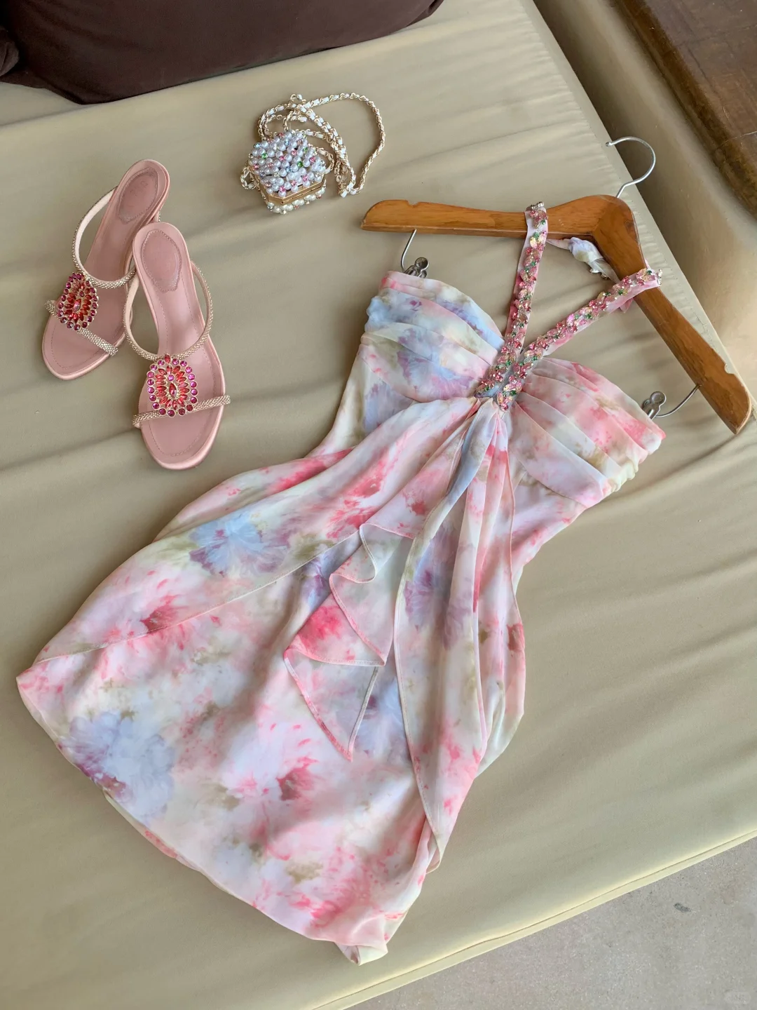 Pink Print Floral A Line Halter Beaded Chiffon Short Prom Dress Homecoming Dress DP6391