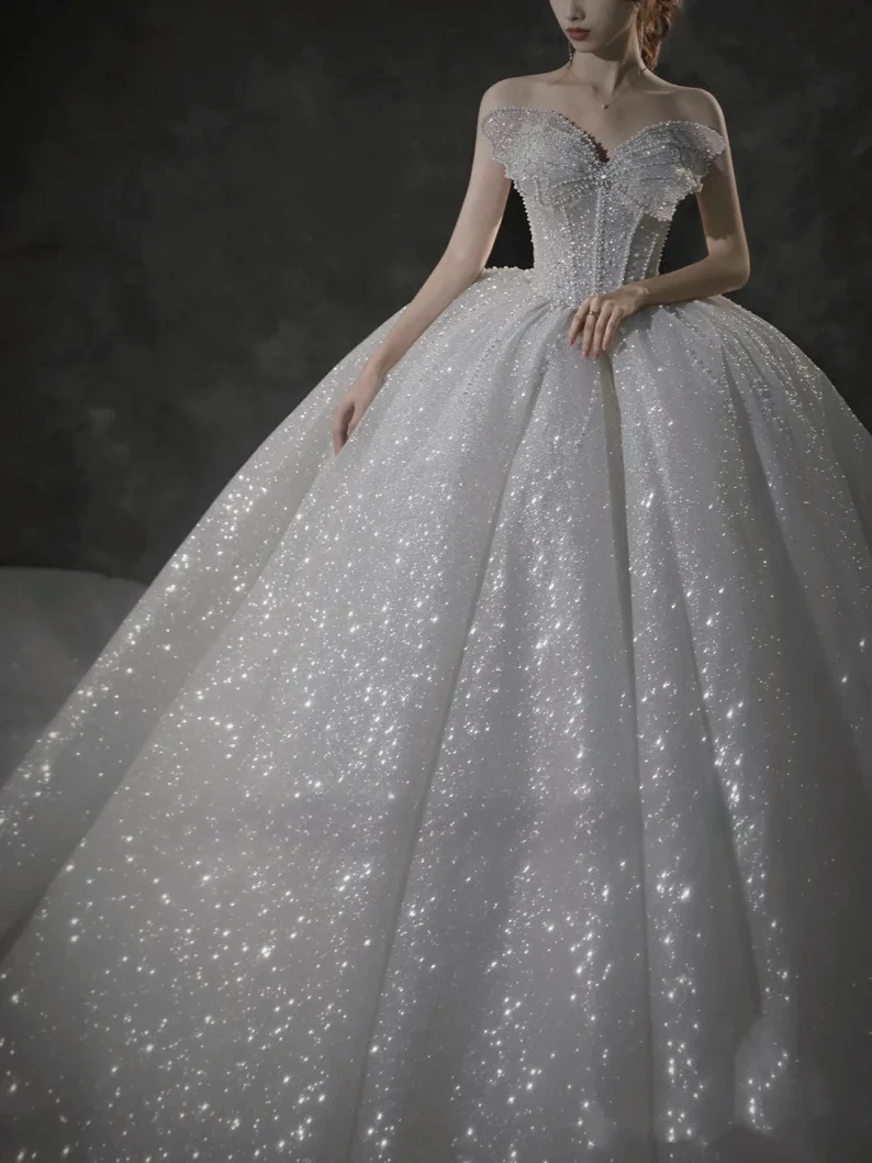 Stunning Ball Gown Strapless Beaded Sequin Prom Dress Wedding Dress with Butterfly DP3961