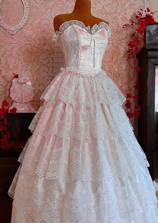 Light Pink Vintage Sweetheart Neck Tiered Lace Satin Gown Fairy Dress Wedding Dress DP1421