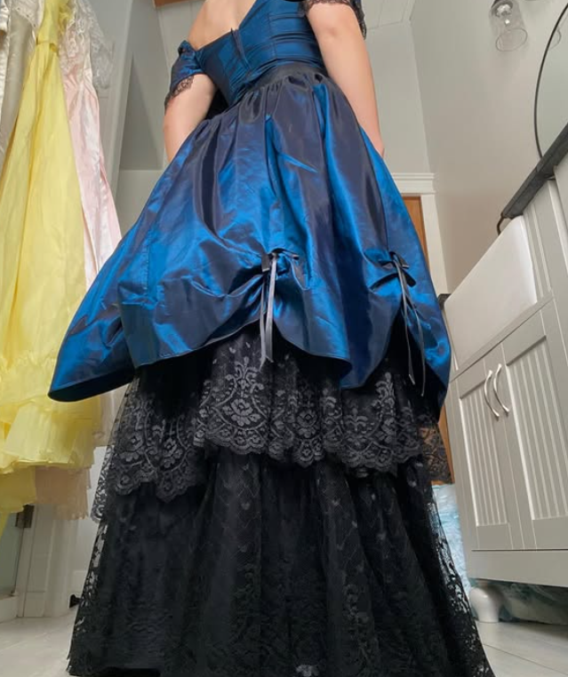 Vintage A Line Blue Satin Black Lace Prom Dress Evening Dress DP5637