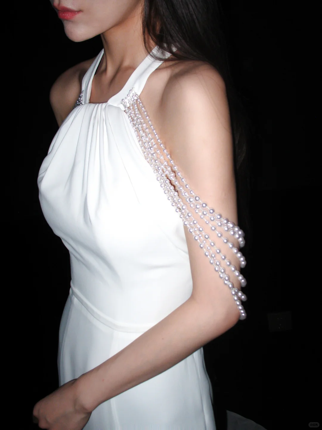 Chic Mermaid Halter White Pearl Satin Backless Wedding Dress DP8112