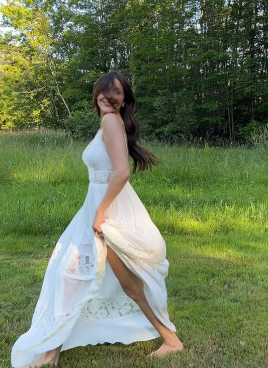 Simple Elegant A Line Spaghetti Straps White Lace Chiffon Prom Dress Outfits DP4926