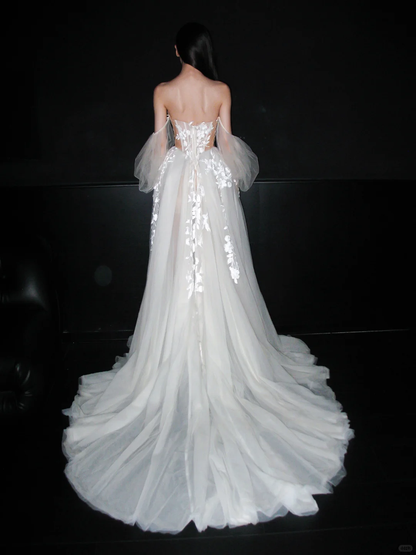 Princess Romantic Ball Gown Puff Sleeve Lace Applique Tulle Long Wedding Dress DP6368