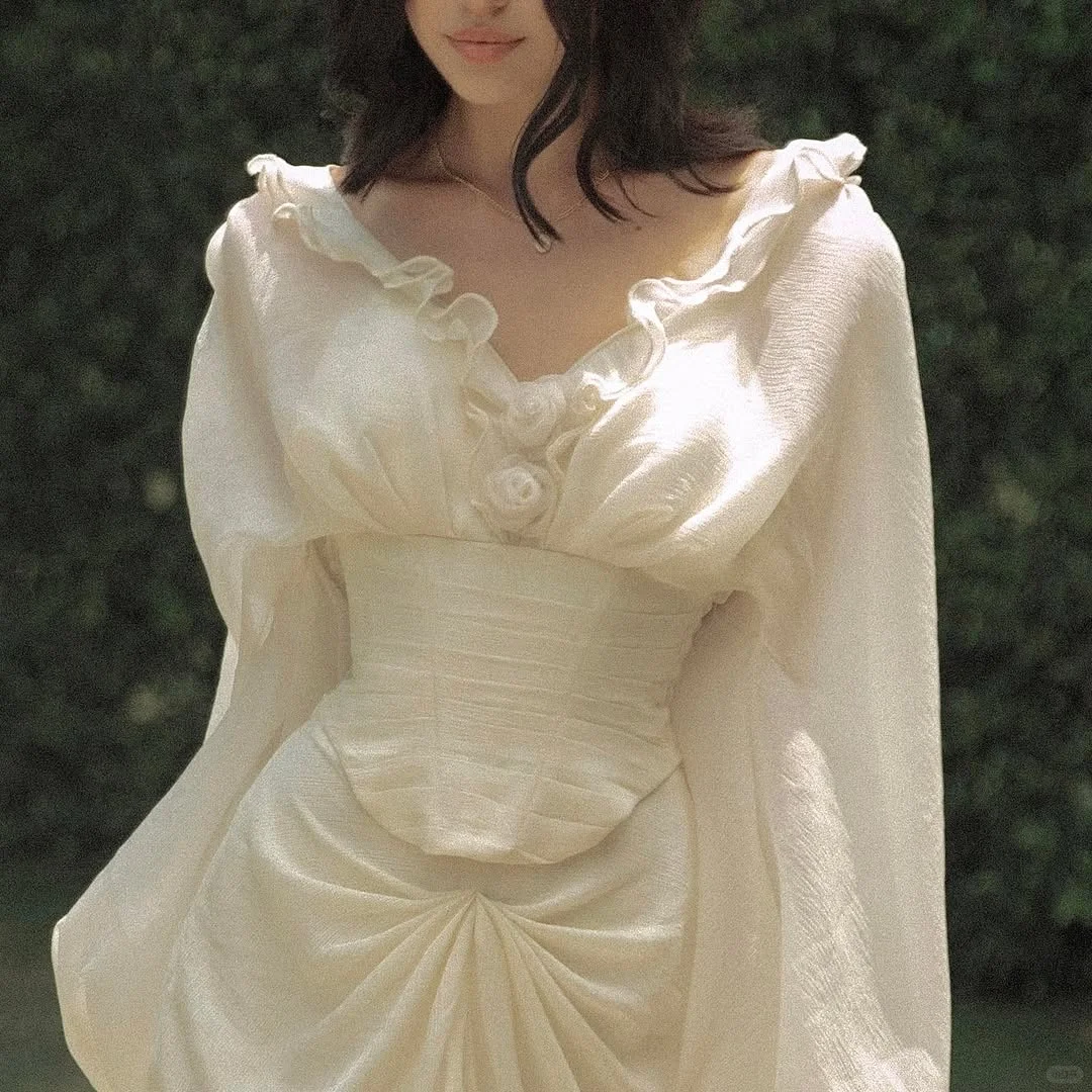Vintage Ivory Mermaid Long Sleeve Satin Long Prom Dress Party Dress Outfits DP4522