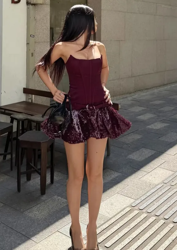 Sexy A Line Strapless Sequin Satin Short Homecoming Outfits DP4254