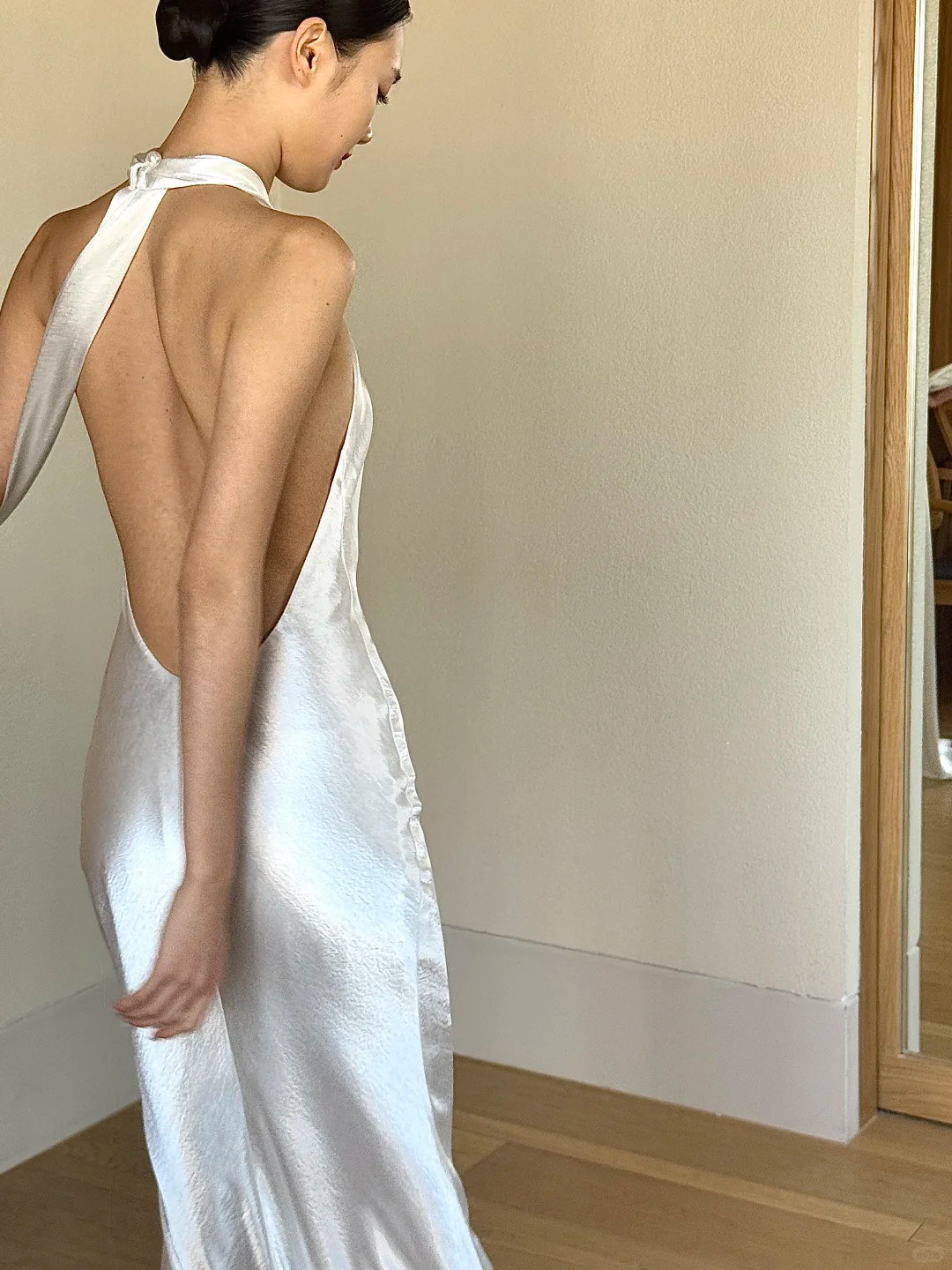 Charming Mermaid Halter White Satin Open Back Long Wedding Dress DP4374