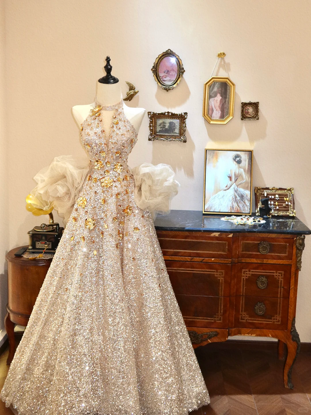 Stunning Champagne A Line Halter Floral Sequin Long Prom Dress Evening Dress DP7053