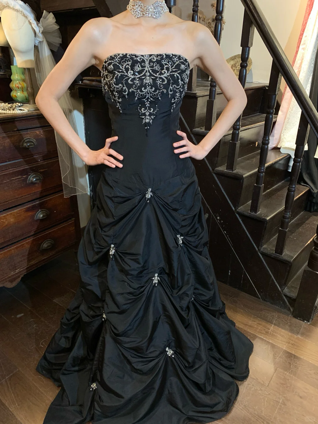 Vintage Ball Gown Strapless Beaded Black Satin  Prom Dress Evening Dress DP5143