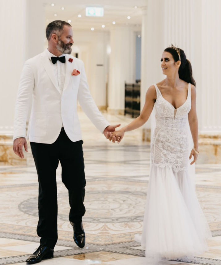 Sexy Mermaid Spaghetti Strap Lace Tulle Long Sweep Wedding Dress DP1805