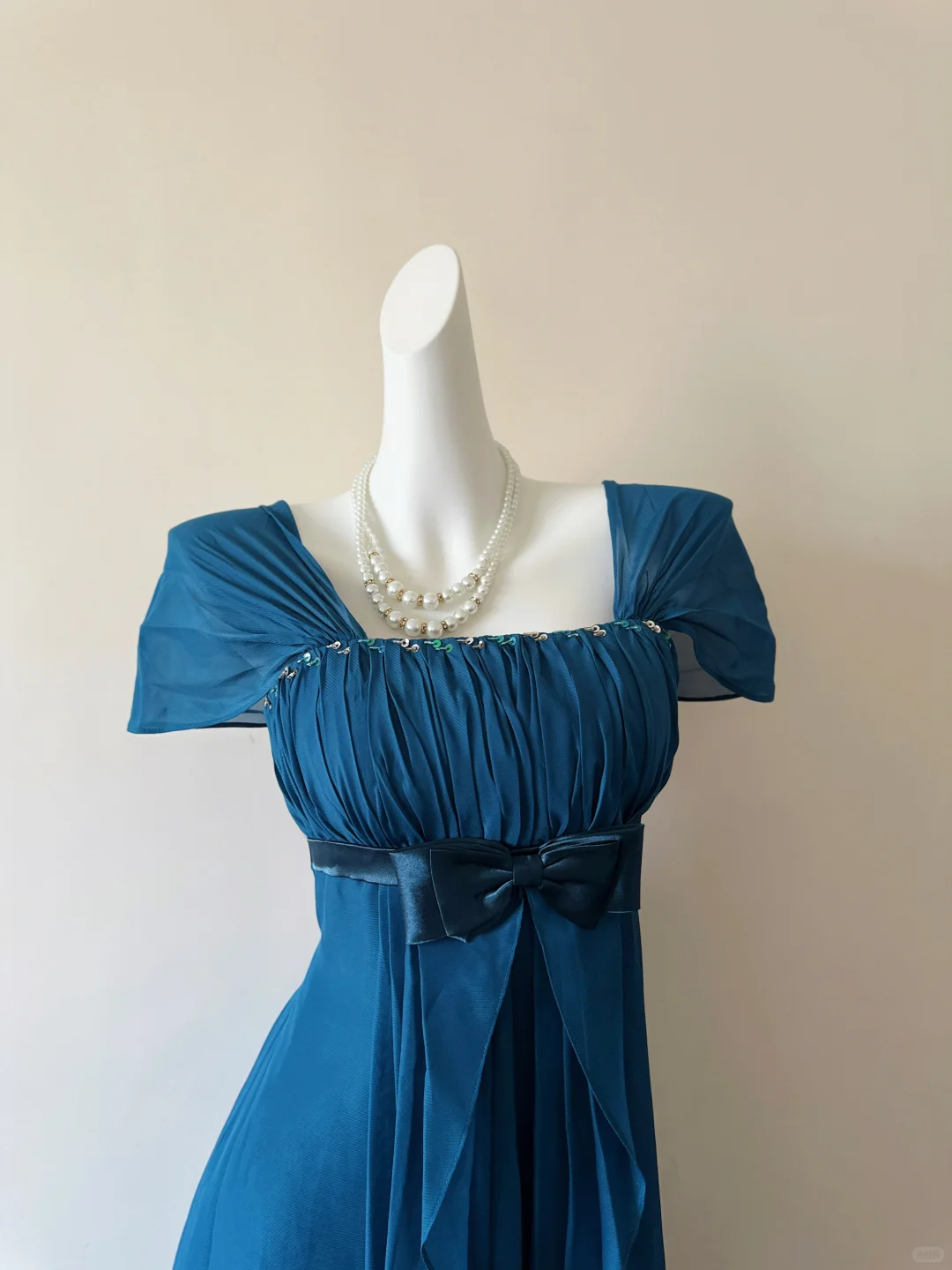 Vintage A Line Straps Beaded Peacock Blue Chiffon Prom Dress Outfits DP5014