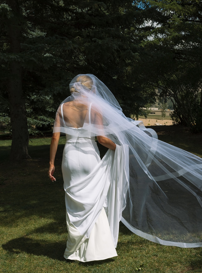 Simple Elegant Mermaid Spaghetti Strap White Satin Wedding Dresses DP4348