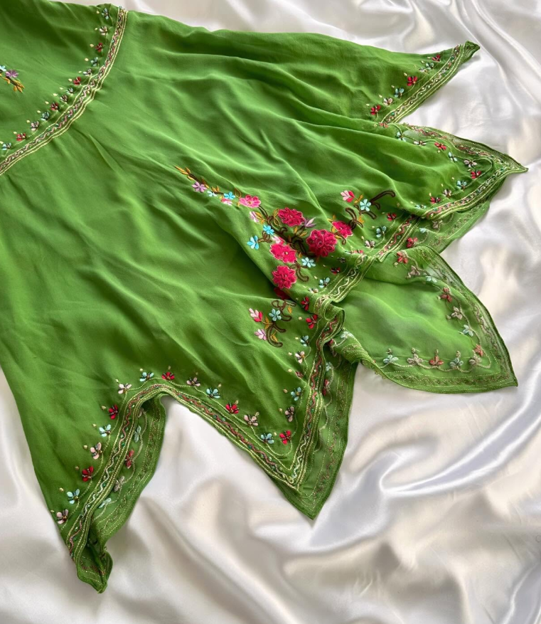 Vintage Dark Green A Line Straps Colorful Embroidered Floral Chiffon Short Homecoming Dress Outfits DP5084