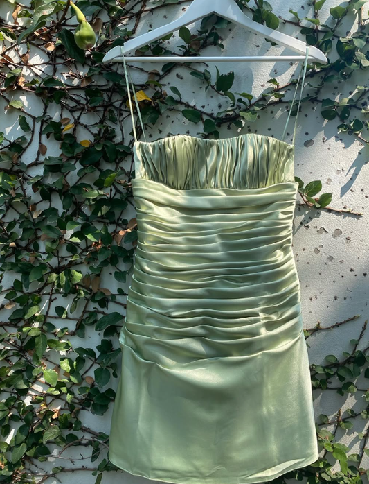 Simple Sheath Spaghetti Strap Tiered Green Satin Short Homecoming Dress Outfits DP1684