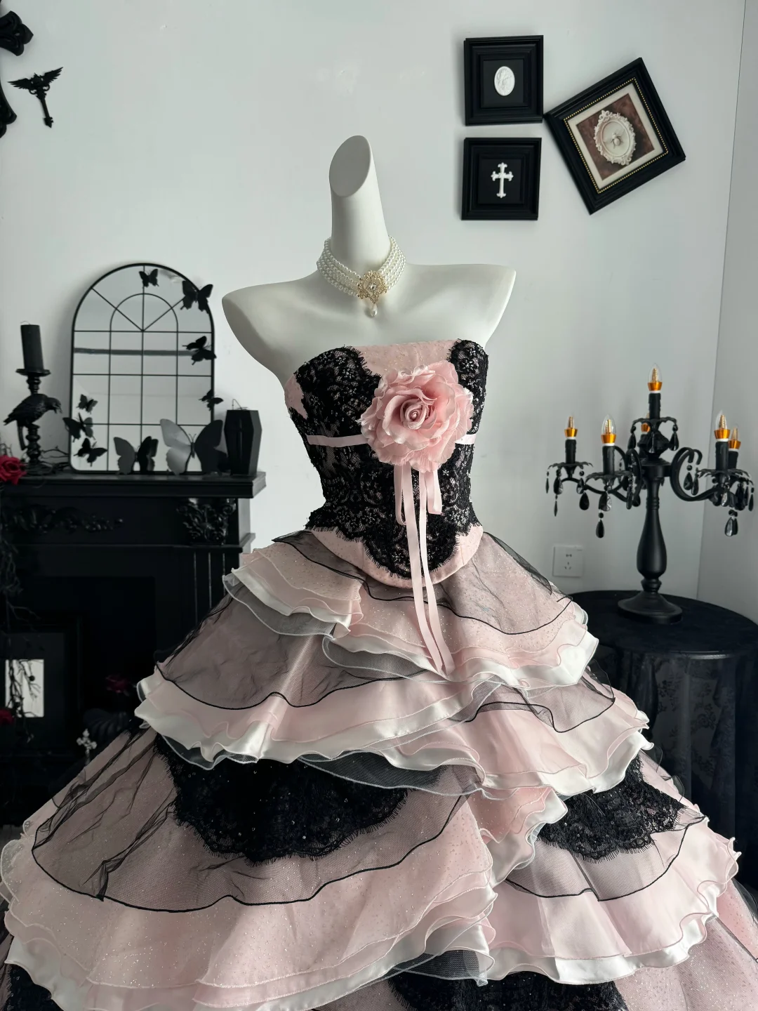 Black-pink Ball Gown Strapless Layered Organza Prom Dress Quinceanera Dress DP6969