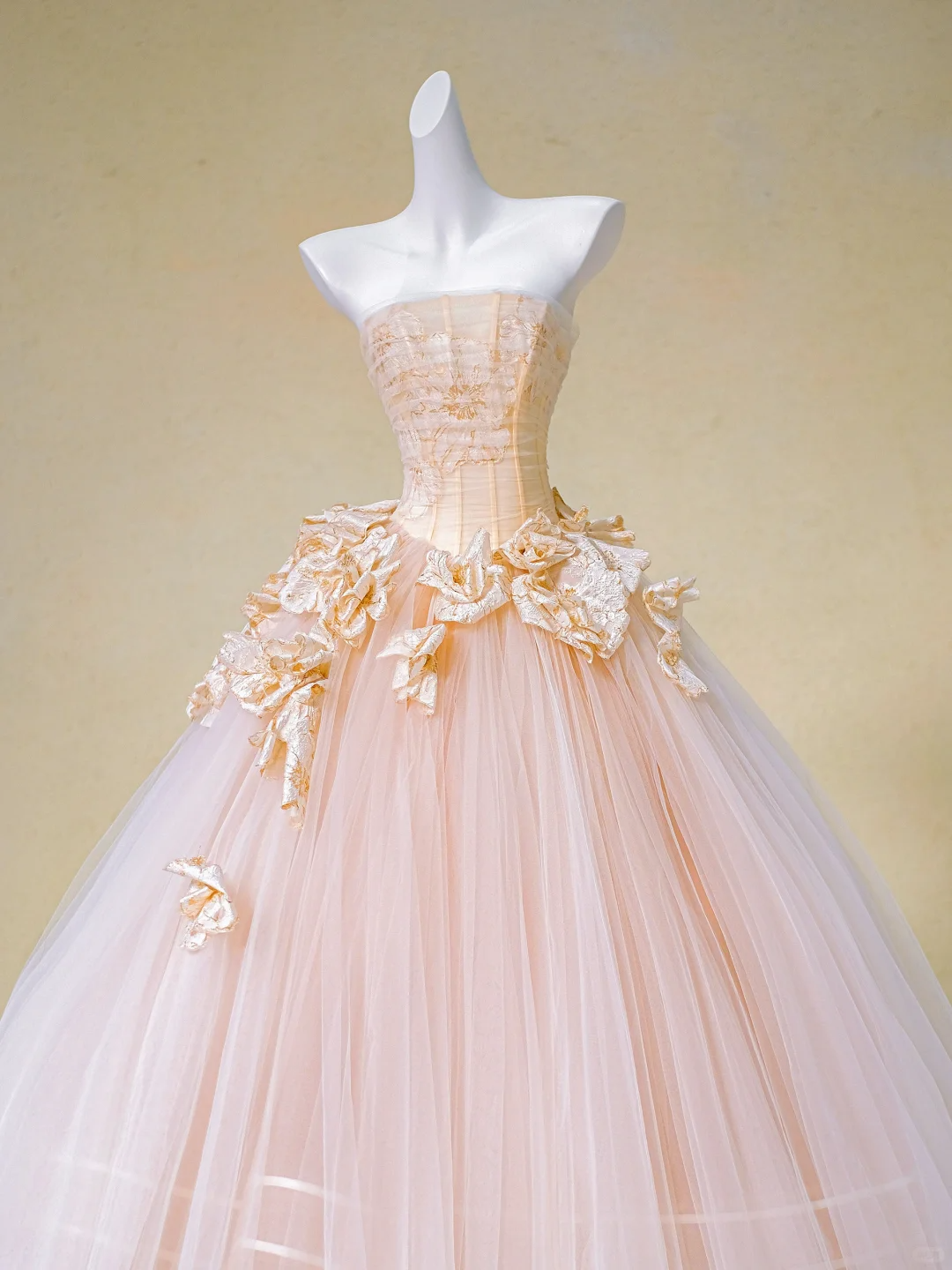 Champagne A Line Strapless Appliques Tulle Long Prom Dress Evening Dress DP2730