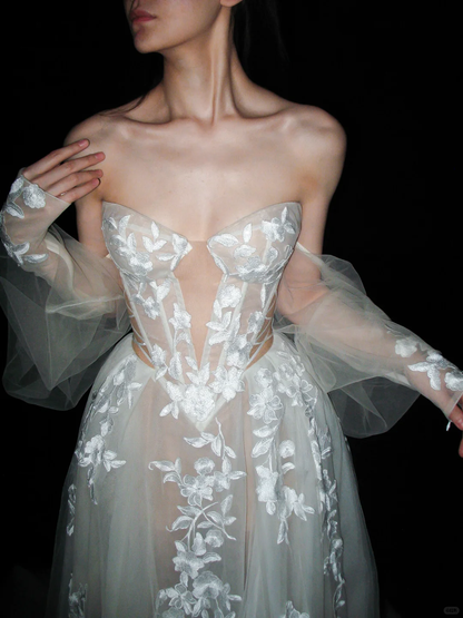 Princess Romantic Ball Gown Puff Sleeve Lace Applique Tulle Long Wedding Dress DP6368