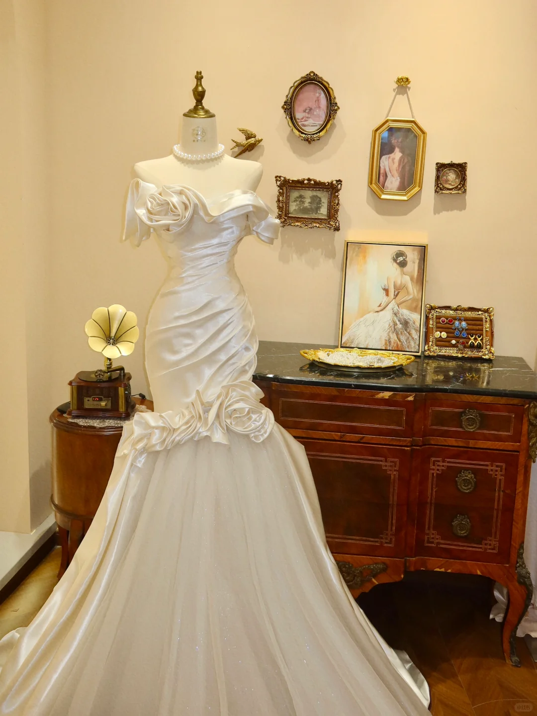 Beautiful Mermaid Off the Shoulder Floral Ivory Tulle Prom Dress Wedding Dress DP7042