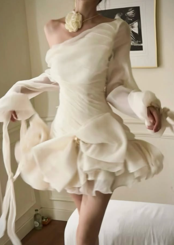 New Ivory A Line Long Sleeve Pleated Chiffon Short Prom Dress Homecoming Dress DP7971