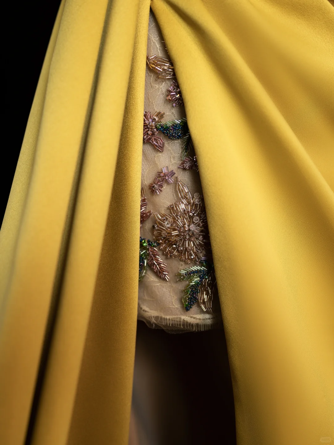 Elegant A Line Off the Shoulder Appliques Yellow Satin Prom Dress Evening Dress DP2023