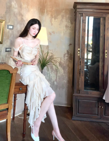 Light Champagne Sheath Spaghetti Strap Chiffon Satin Homecoming Dress Outfits DP3590