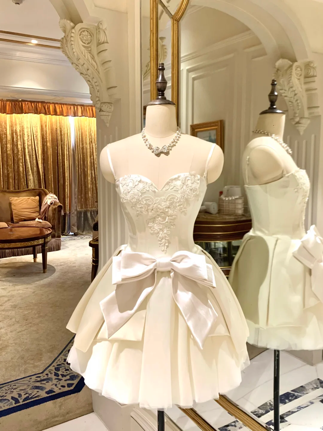 Elegant A Line White Lace Appliques Tulle Short Prom Dress Homecoming Dress DP5470