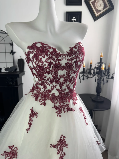 Vintage A Line Sweetheart Neck Lace Appliques Layered Tulle Long Prom Dress Evening Dress DP6981