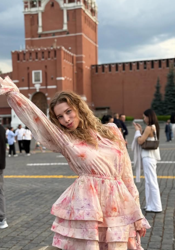 Pink Print Floral A Line Long Sleeve Chiffon Homecoming Dress Vacation Dress Outfits DP3493