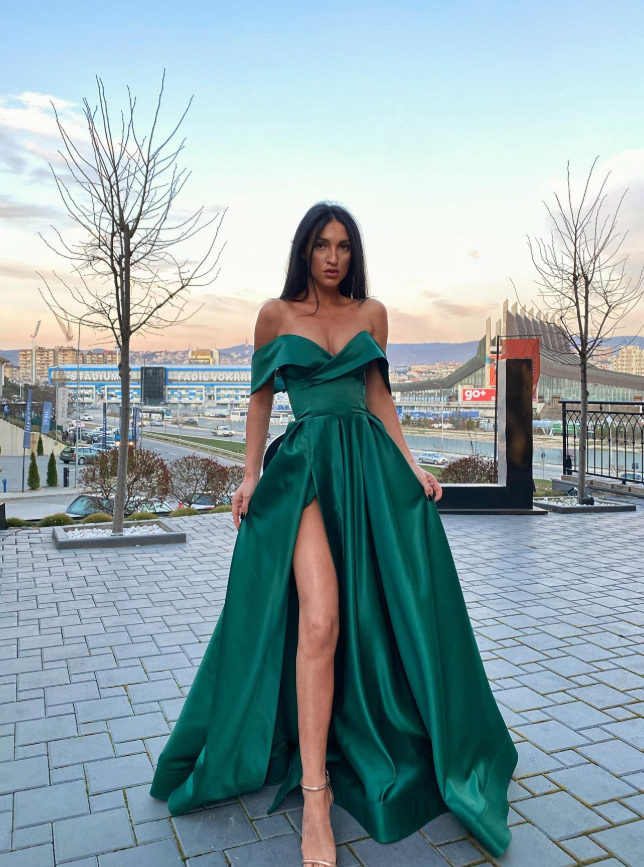 Simple Emerald Green A Line Off the Shoulder Satin Prom Dress Evening Dress with Slit DP5602