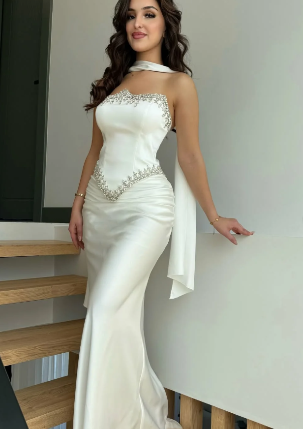 White Sheath Strapless Exquisite Beaded Satin Prom Dress Evening Dress DP5030