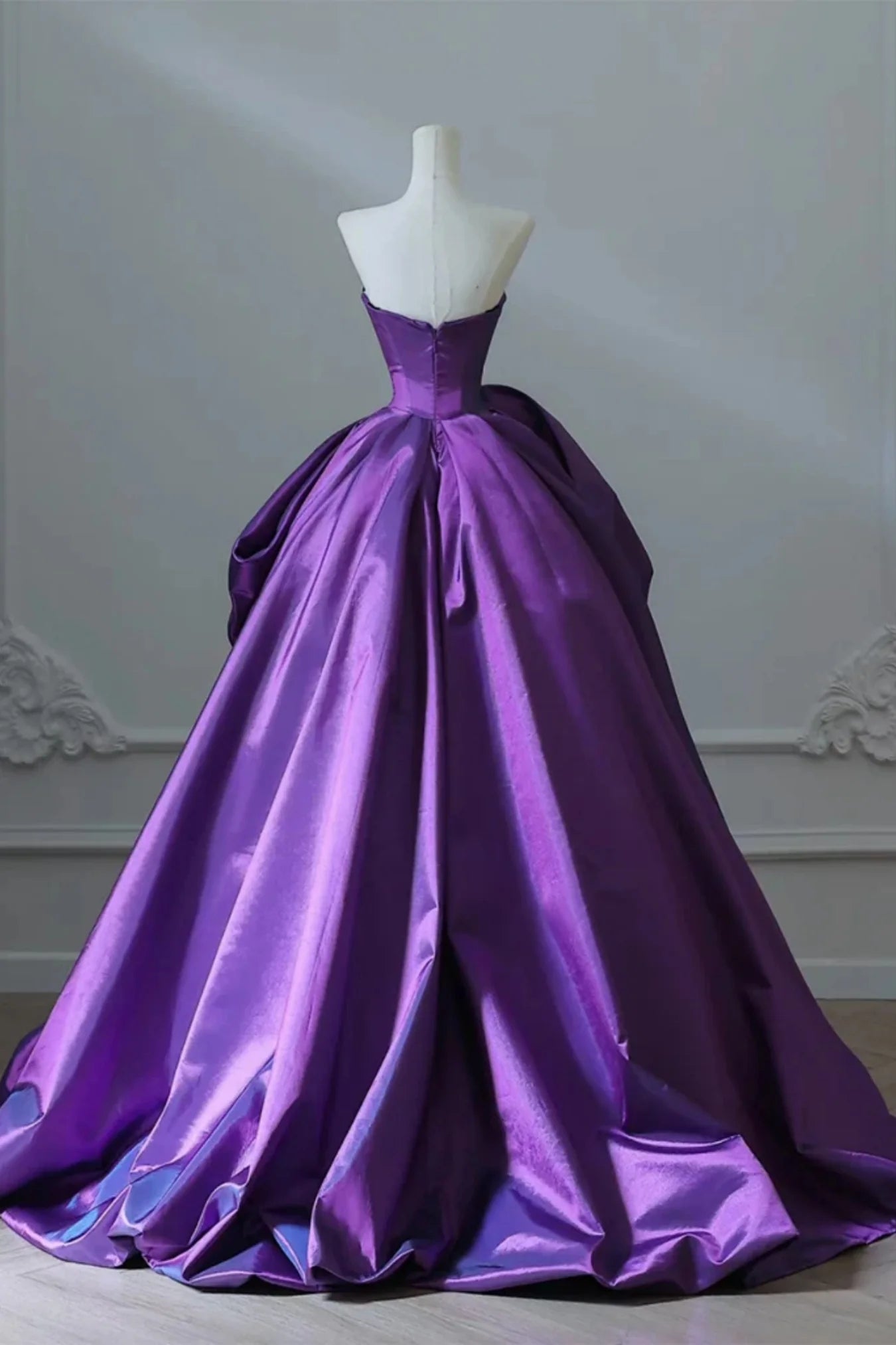 Elegant Purple Ball Gown Sweetheart Neck Long Prom Dress DP1289
