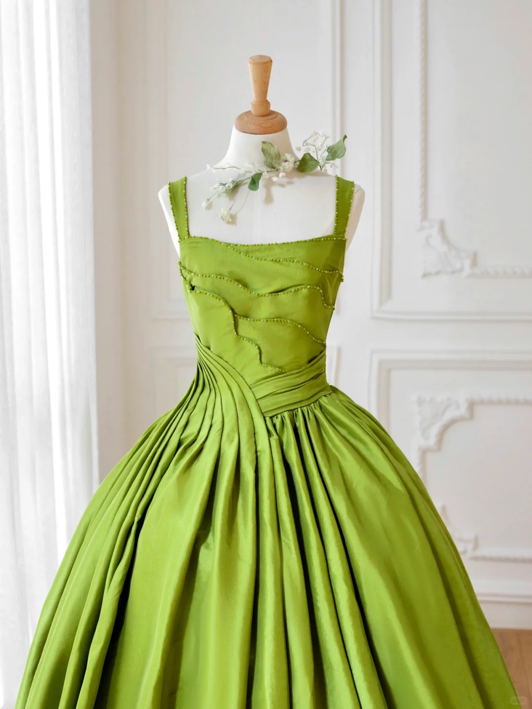 The Wizard of Oz A Line Strap Beaded Layered Satin Long Party Dress Evening Dress DP2595